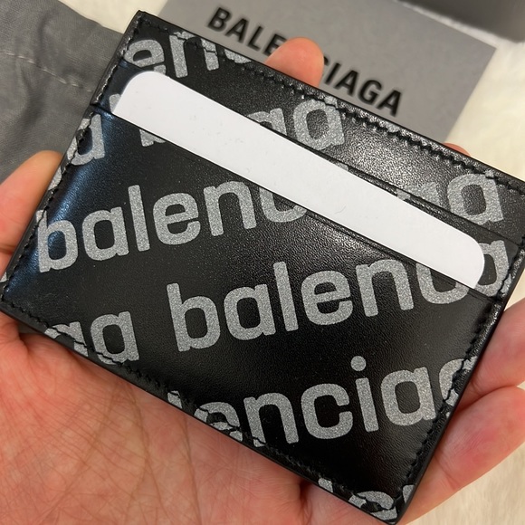 Balenciaga card case - Picture 3 of 5